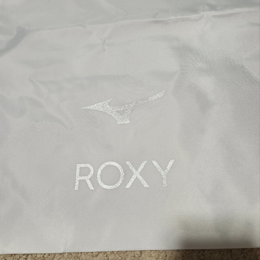 Roxy Drawstring Bag - Picture 4 of 4